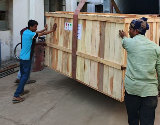 Manual Chain Lifting Loading Unloading Services Ahmedabad