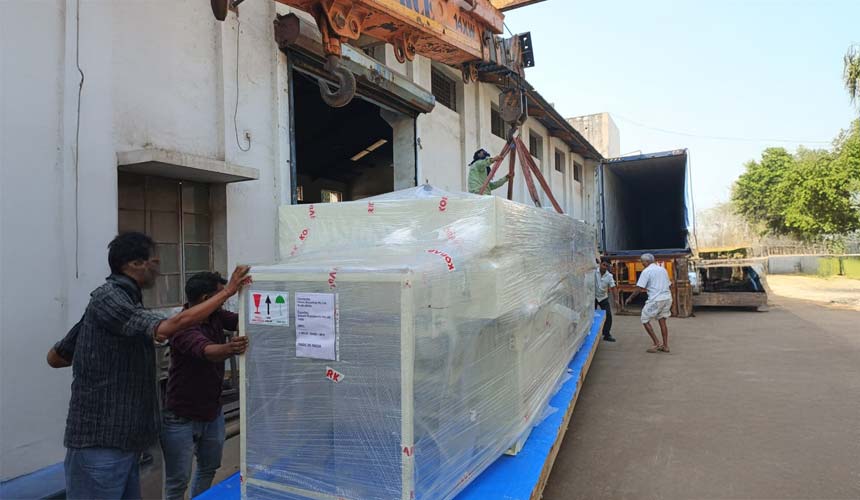 Loading Heavy Machinery using Crain and  Worker in Rakhial, Ahmedabad