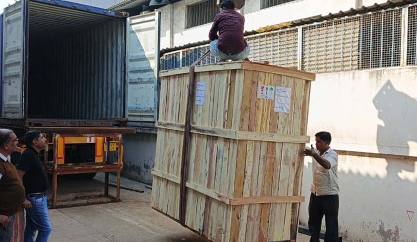 Loading Unloading with Crain Ahmedabad